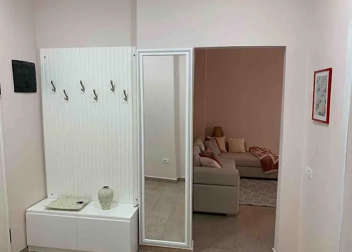 20 * Durrës